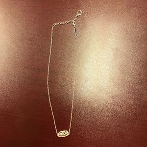 Kendra Scott necklace